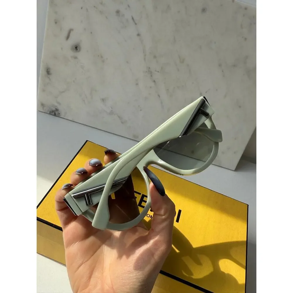 NEW Fendi FE40150I Way Green Flat Top Sunglasses - Picture 4 of 10